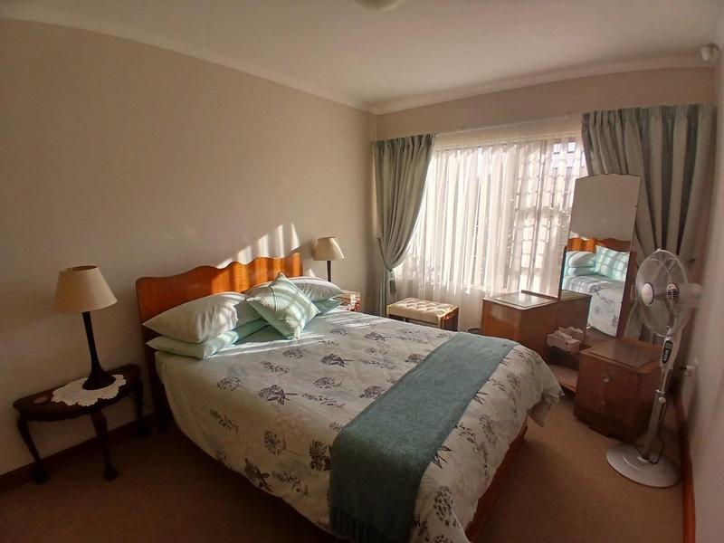 4 Bedroom Property for Sale in Fraaiuitsig Western Cape